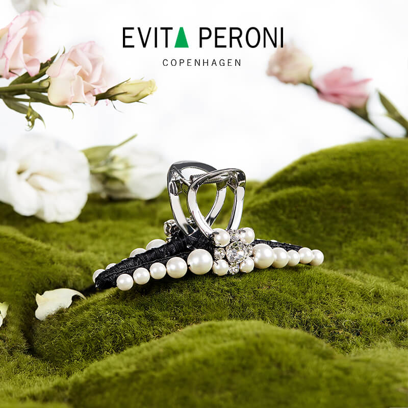 Rachel Large Hair Claw - EVITA PERONI OFFICIAL