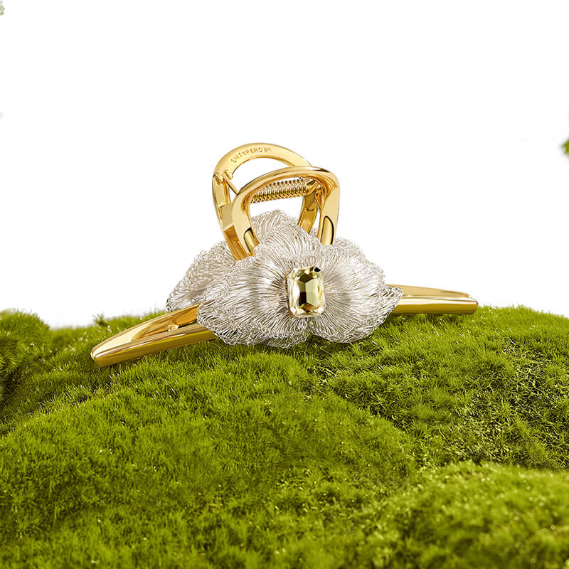 Venerada Large Hair Claw - EVITA PERONI OFFICIAL