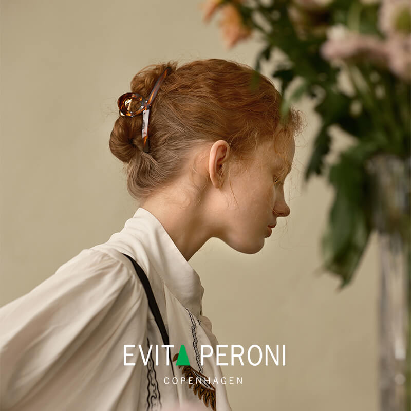 Irene Large Hair Claw - EVITA PERONI OFFICIAL