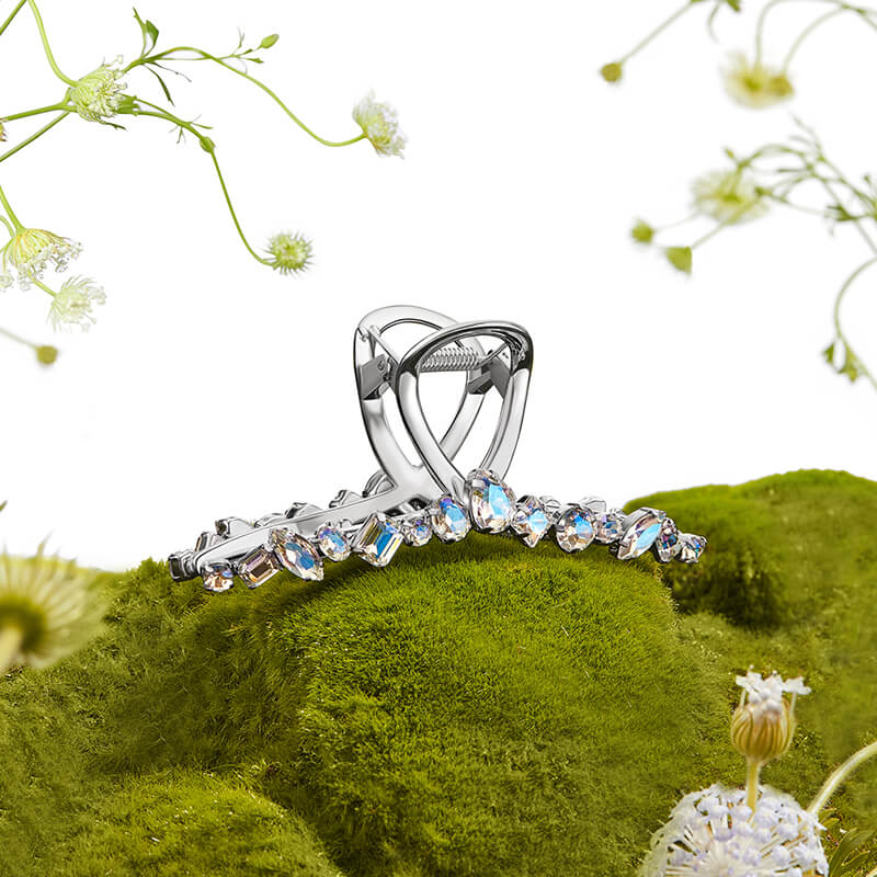 Odelia Large Hair Claw - EVITA PERONI OFFICIAL