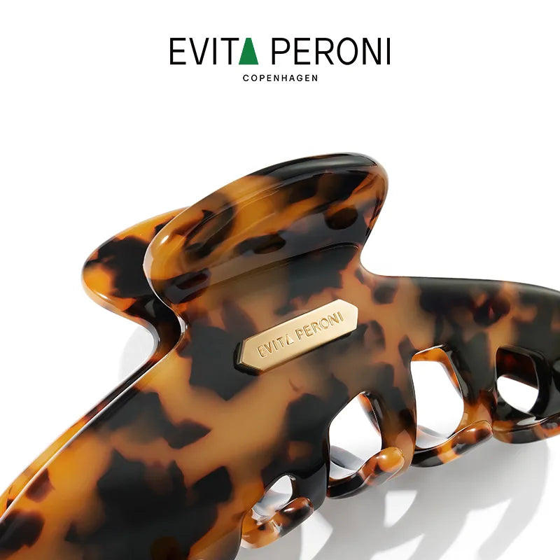 Faye XL Hair Claw - EVITA PERONI OFFICIAL