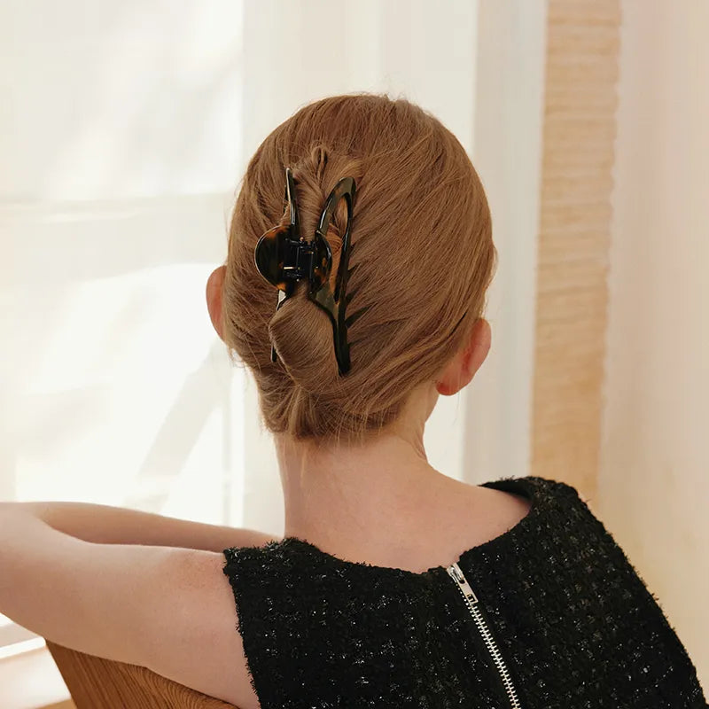 Delilah Heartbeat XL Hair Claw - EVITA PERONI OFFICIAL