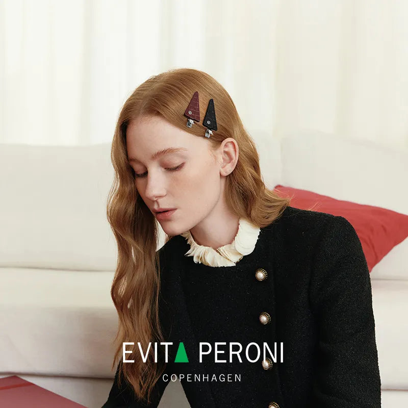 Theodora Cowhide Pelican Clip - EVITA PERONI OFFICIAL