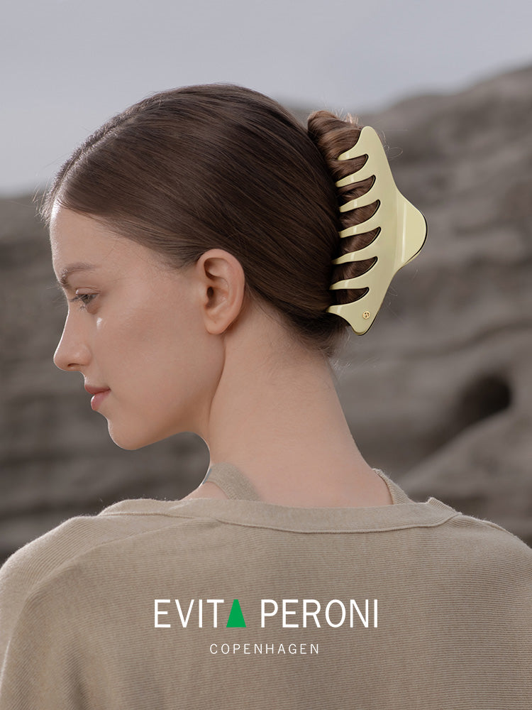 Caslida XL Hair Claw - EVITA PERONI OFFICIAL