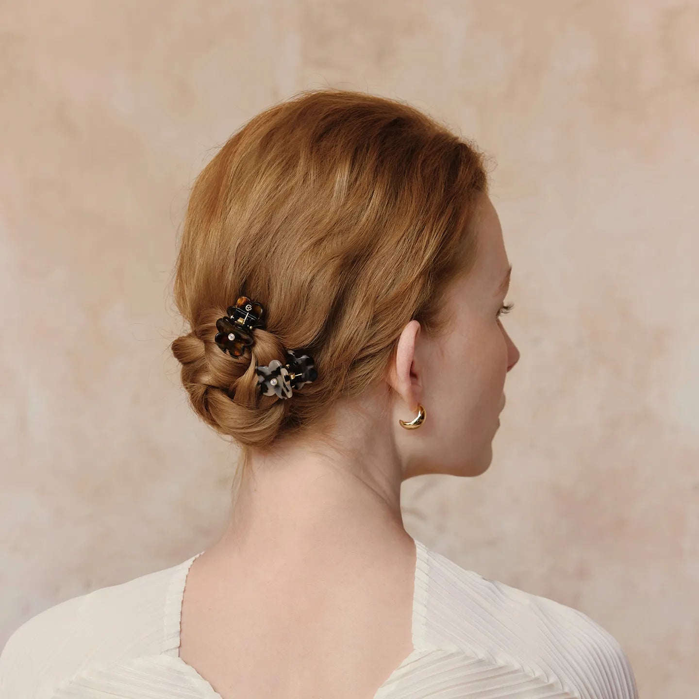 Ruby Flower Mini Hair Claw