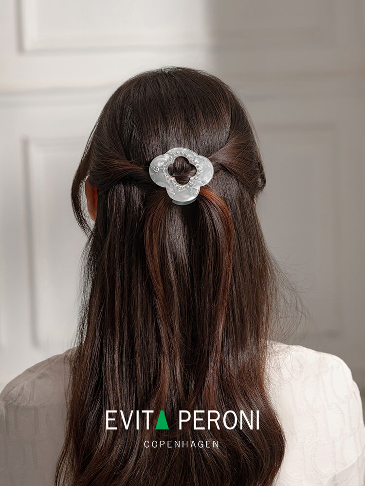 Adeline Small Hair Claw - EVITA PERONI OFFICIAL