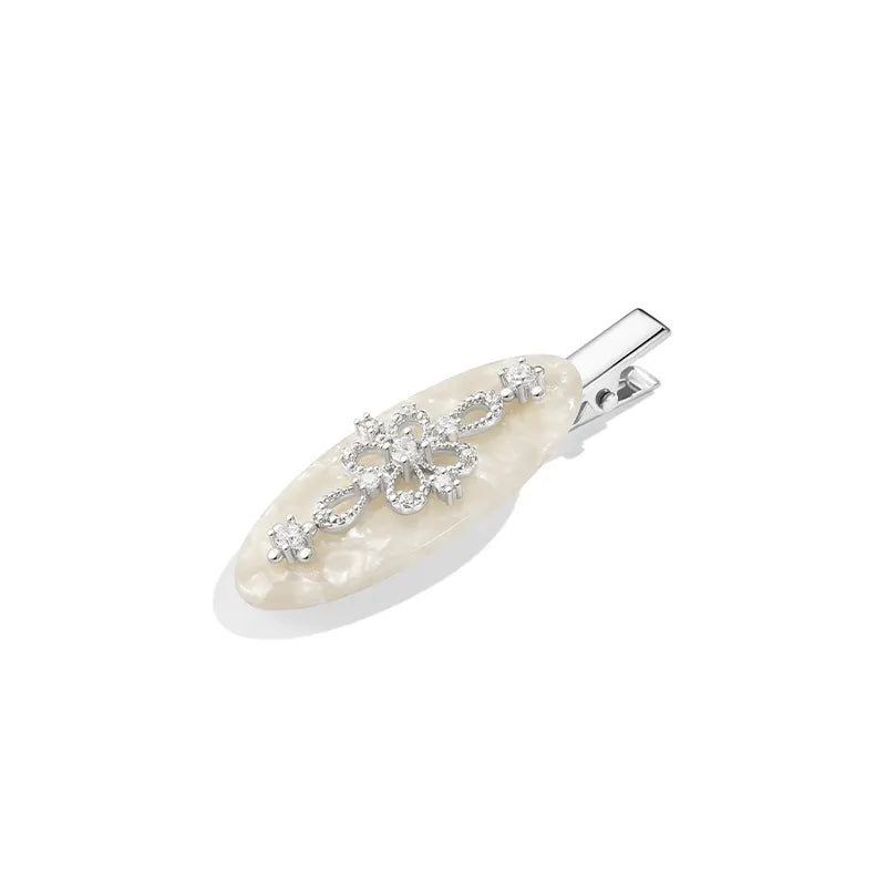 Classical New Era Tia Crystal Pelican Clip