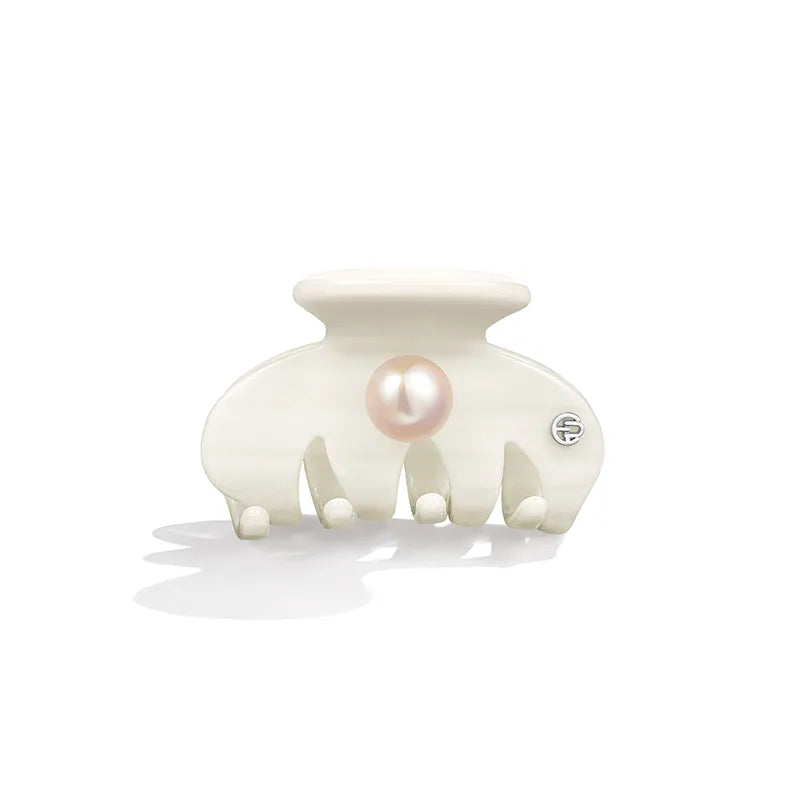 Alexandra Pearl Medium Hair Claw