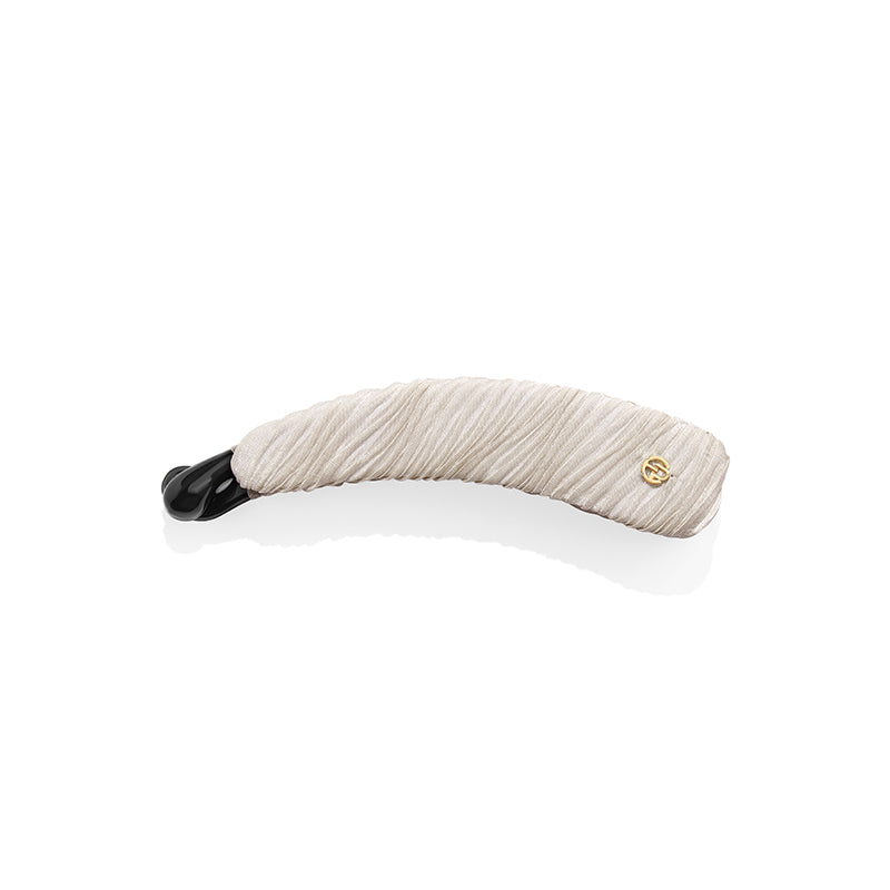 Susan Banana Clip - EVITA PERONI OFFICIAL