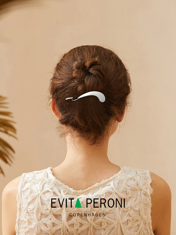 Odelia Uni Clip - EVITA PERONI OFFICIAL