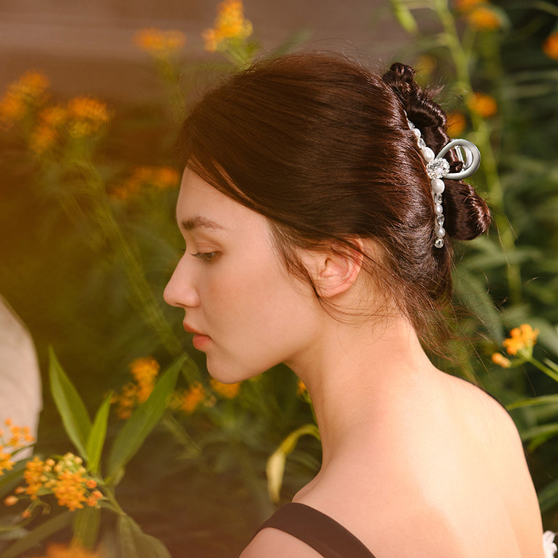 Catherine Large Hair Claw - EVITA PERONI OFFICIAL