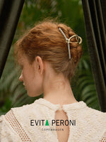 Herriet Large Hair Claw - EVITA PERONI OFFICIAL