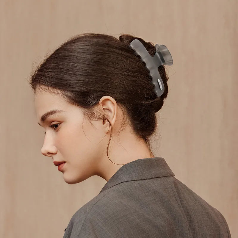 Grey Style Freya XL Hair Claw