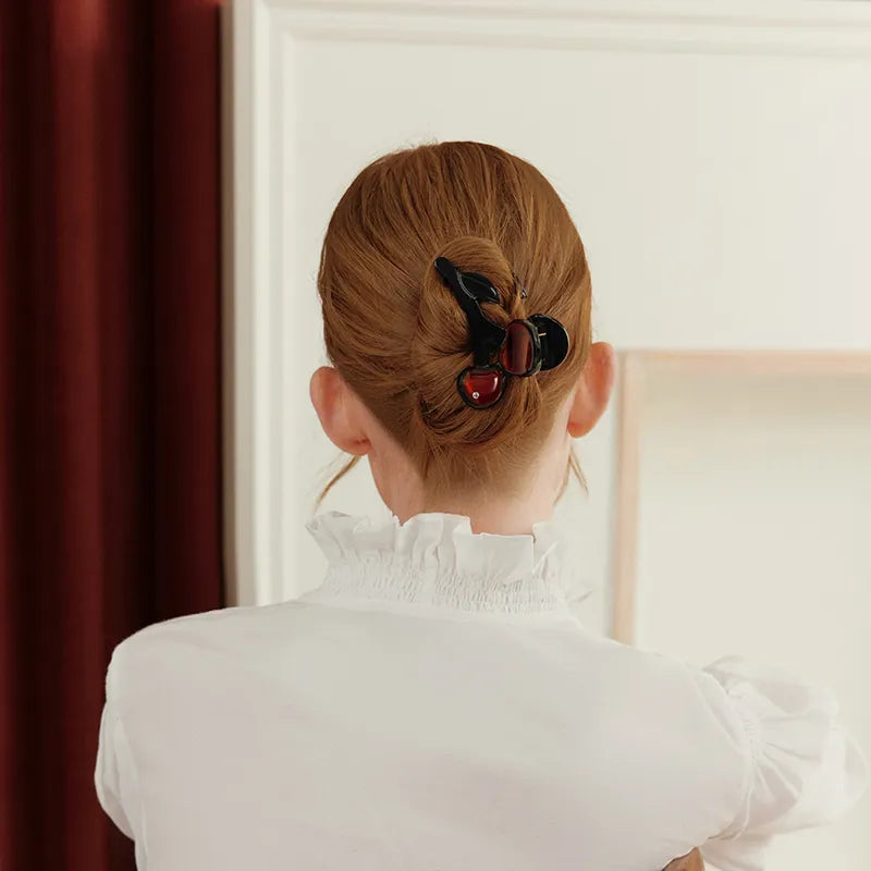 Elowen Cherry Medium Hair Claw