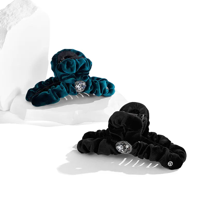 Joanne Velvet XL Hair Claw