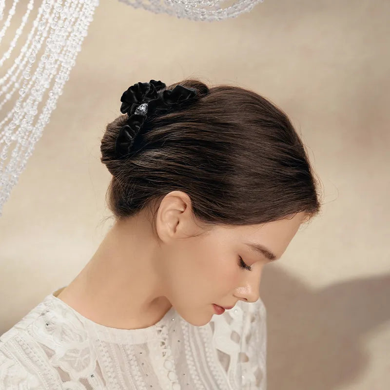 Joanne Velvet XL Hair Claw