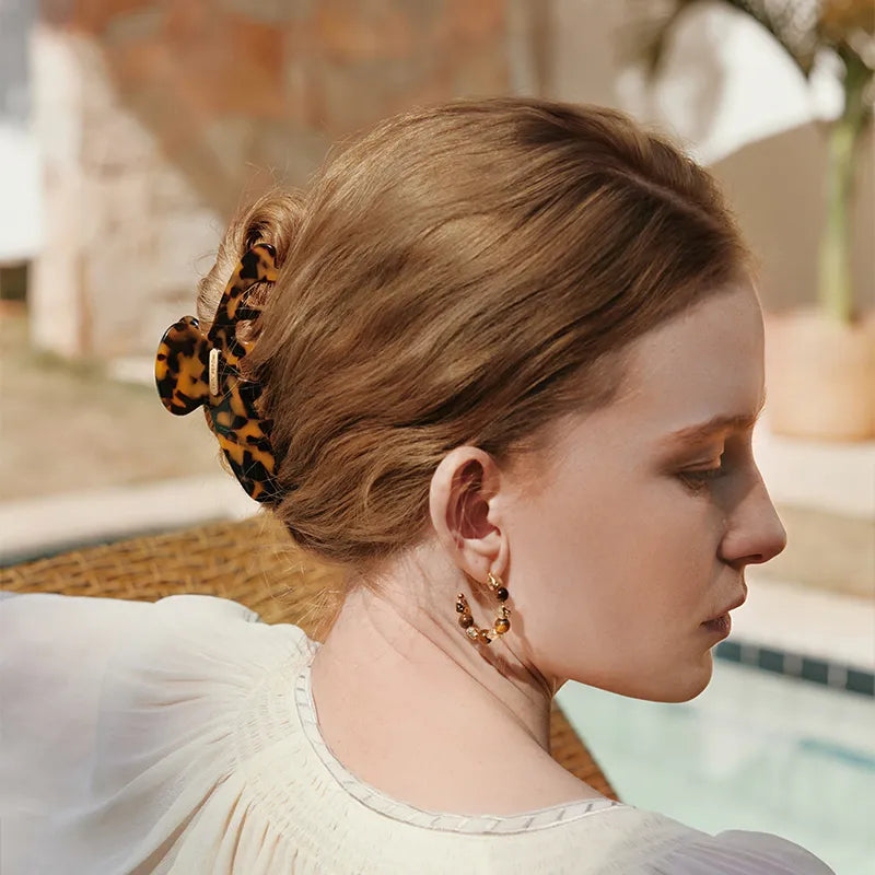 Faye XL Hair Claw - EVITA PERONI OFFICIAL