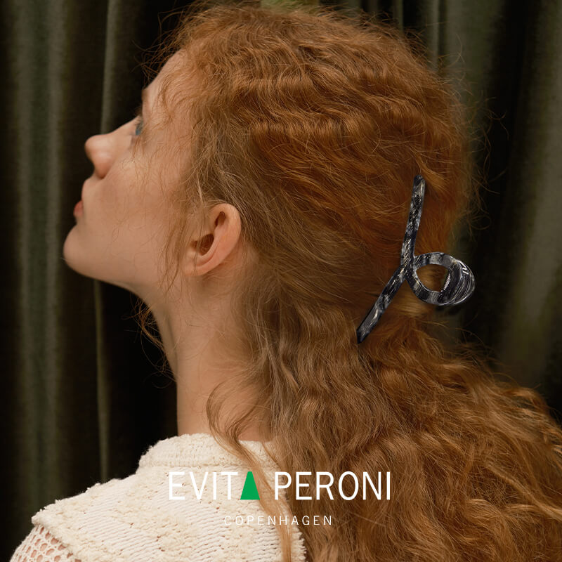Irene Large Hair Claw - EVITA PERONI OFFICIAL