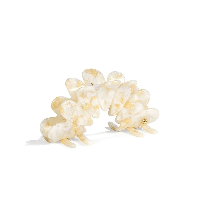 Amy Petal Large Hair Claw