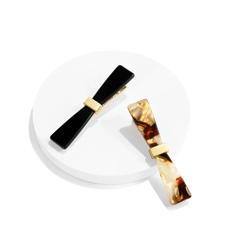 Nicole Bow Style Pelican Hair Clip
