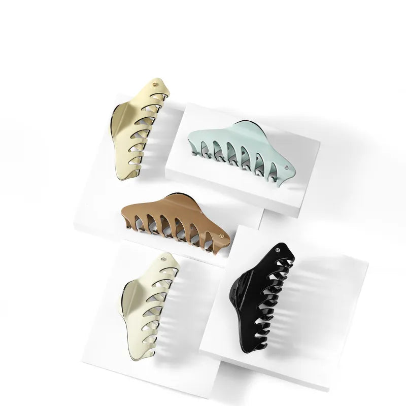 Caslida XL Hair Claw - EVITA PERONI OFFICIAL