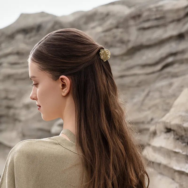 Uma Mini Hair Claw - EVITA PERONI OFFICIAL