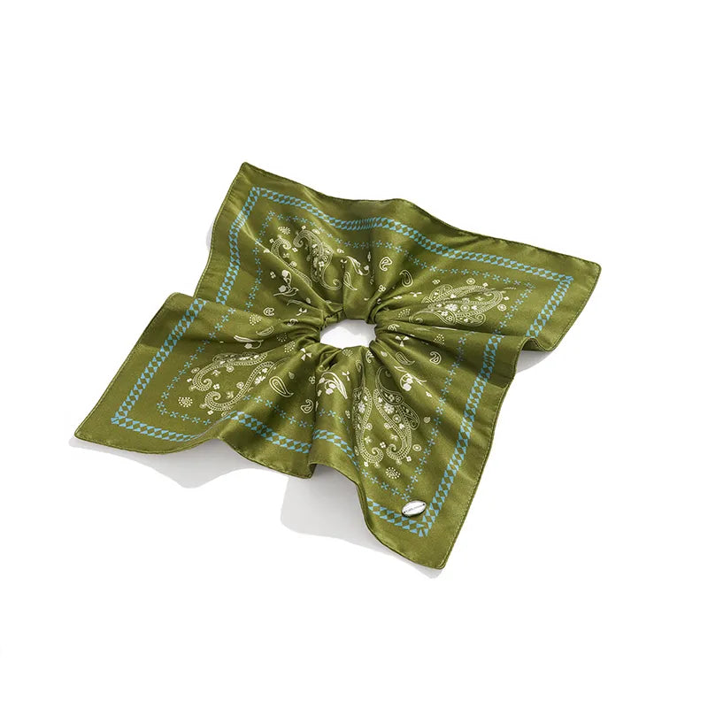 Celeste Paisley Pattern Large Scrunchie - EVITA PERONI OFFICIAL