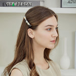 Special shaped Pearl Side Comb - EVITA PERONI OFFICIAL