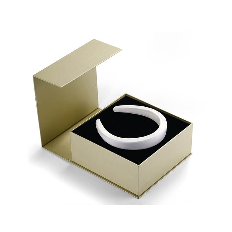Bow Gold Gift Box - EVITA PERONI OFFICIAL