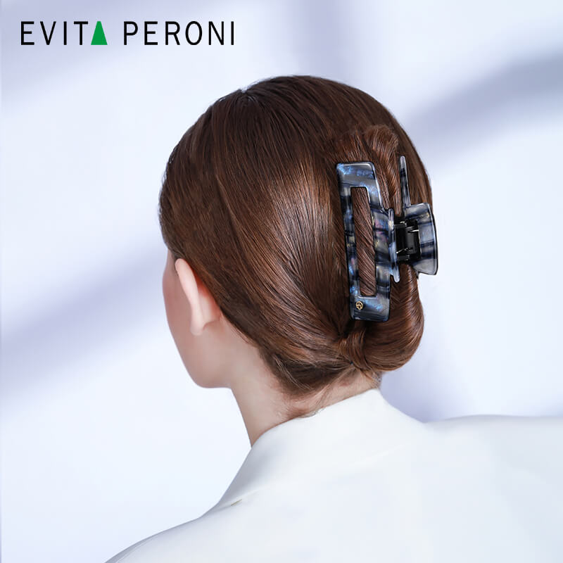 Square Large Hair Claw - EVITA PERONI OFFICIAL